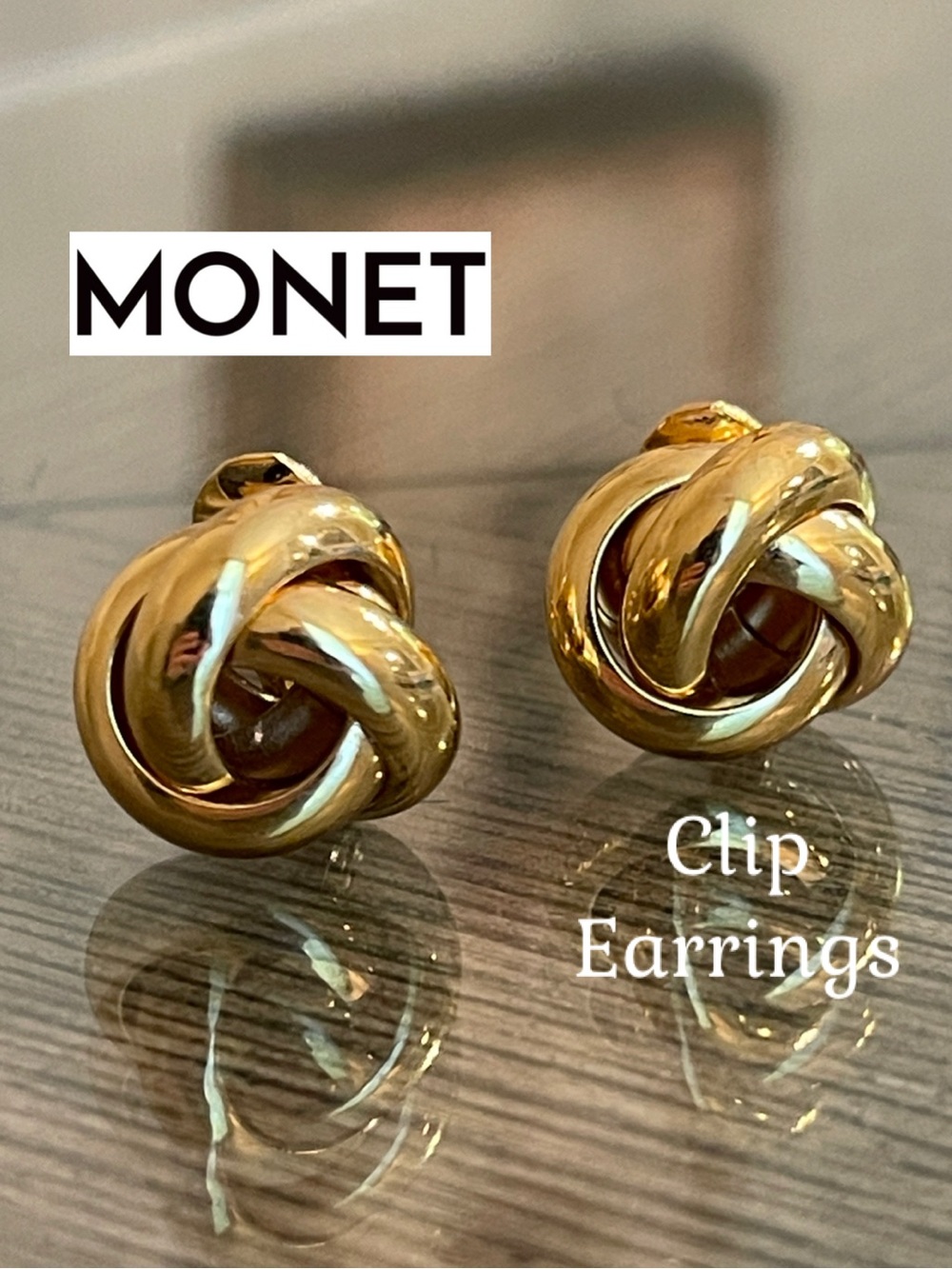 Vintage Monet Gold-Tone Love Knot Clip-On Earrings ✨